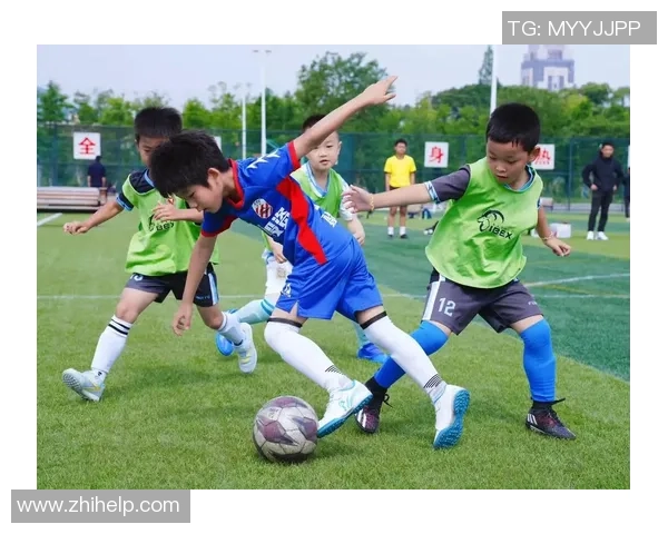 围绕足球68号球星展开的辉煌历程与绿茵场上激情瞬间