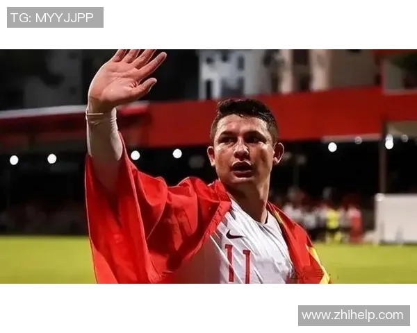 沙滩足球球星的崛起与挑战：全球顶尖运动员背后的故事与传奇